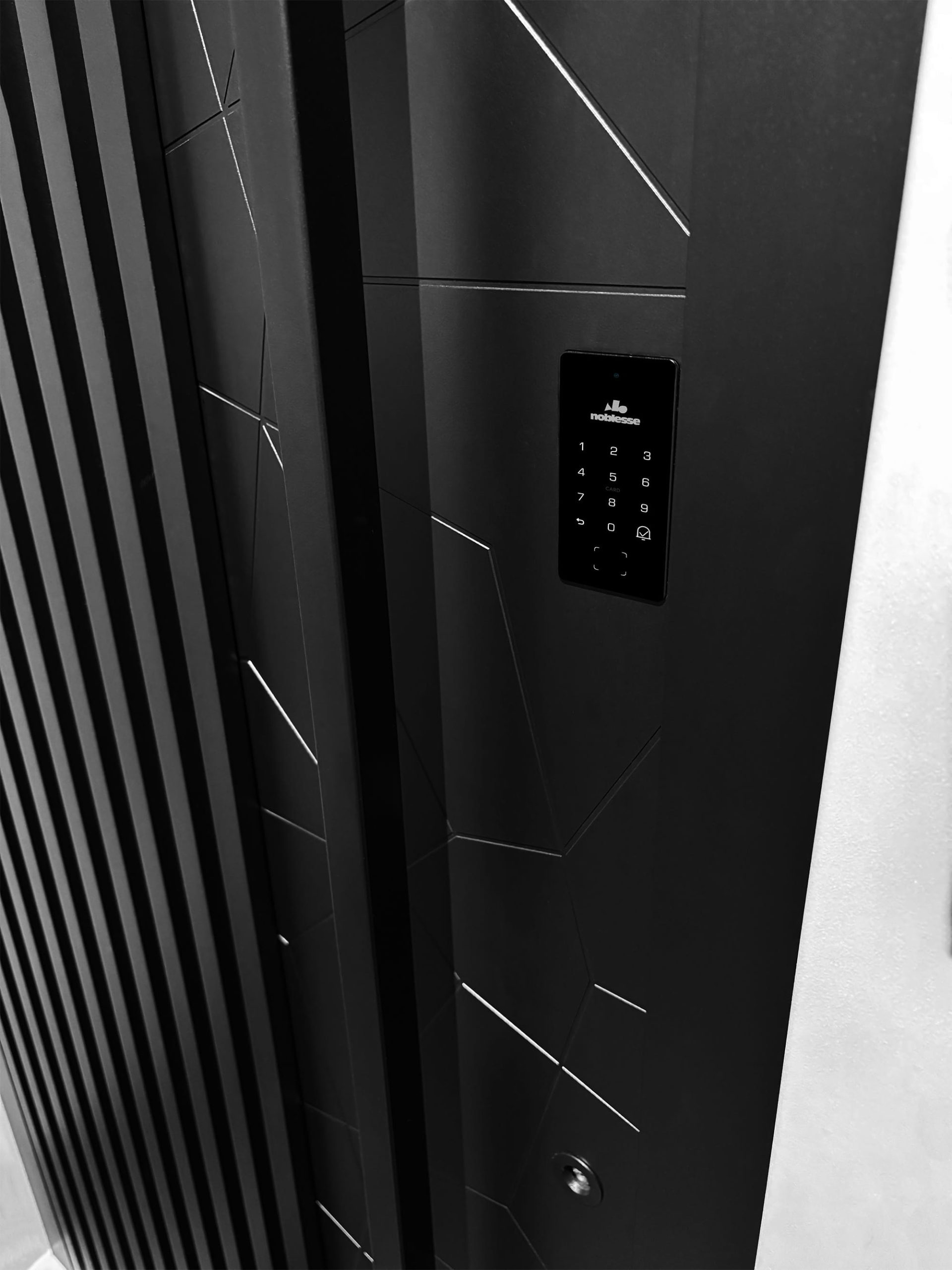 Komfort6_eingebaut_schwarz